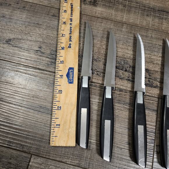 Set of 4 Sharper Image Steak Knives  X - Picture 2 of 5